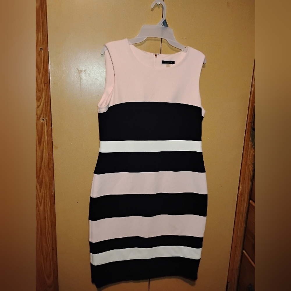 Tommy Hilfiger Cream and Black Size 12 Dress